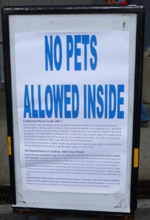 No pets inside